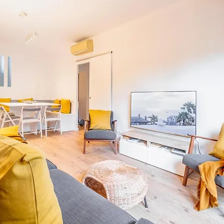 Elegante Y Amplio Apartamento Apartman Barcelona