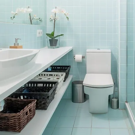 Elegante Y Amplio Apartamento