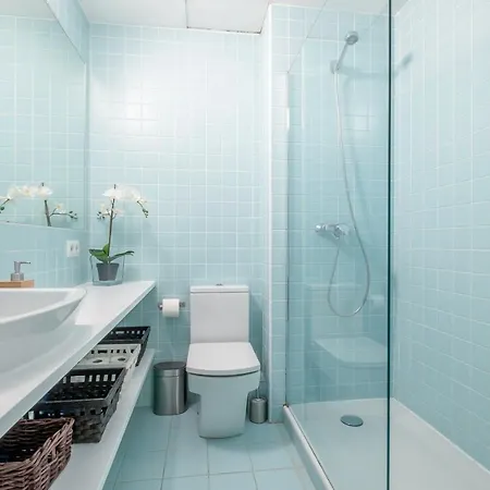 Elegante Y Amplio Apartamento